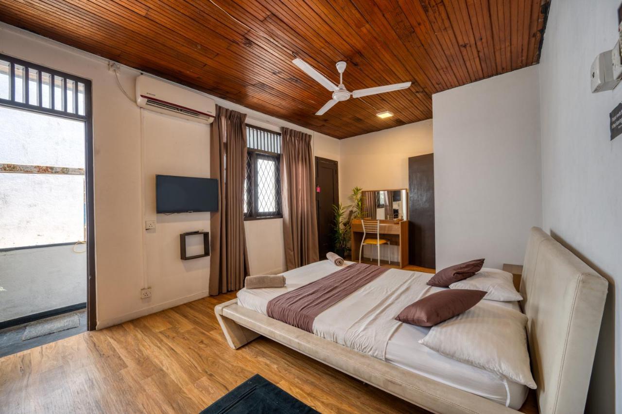 Drop Inn Hostels Коломбо Екстериор снимка