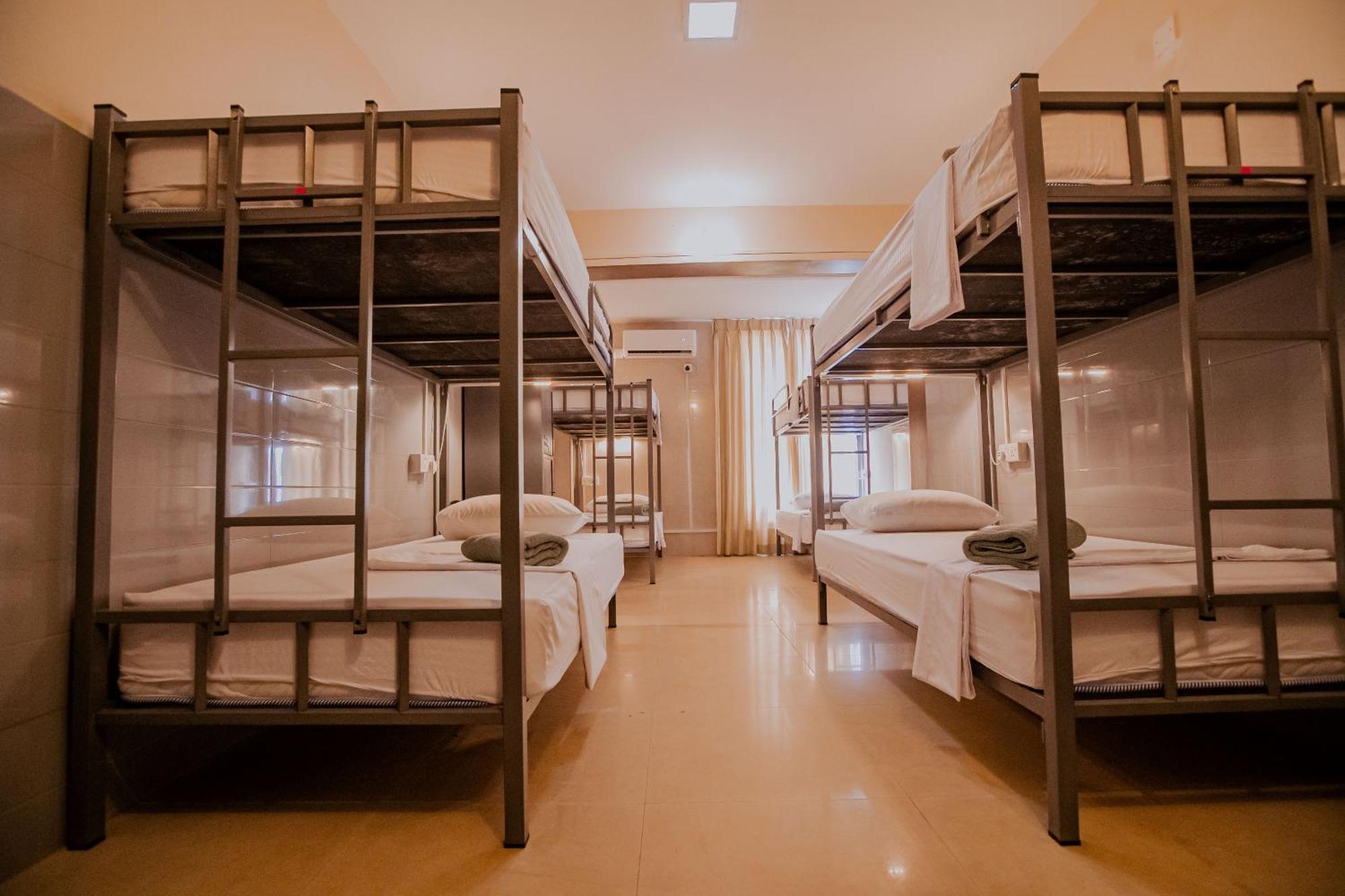 Drop Inn Hostels Коломбо Екстериор снимка