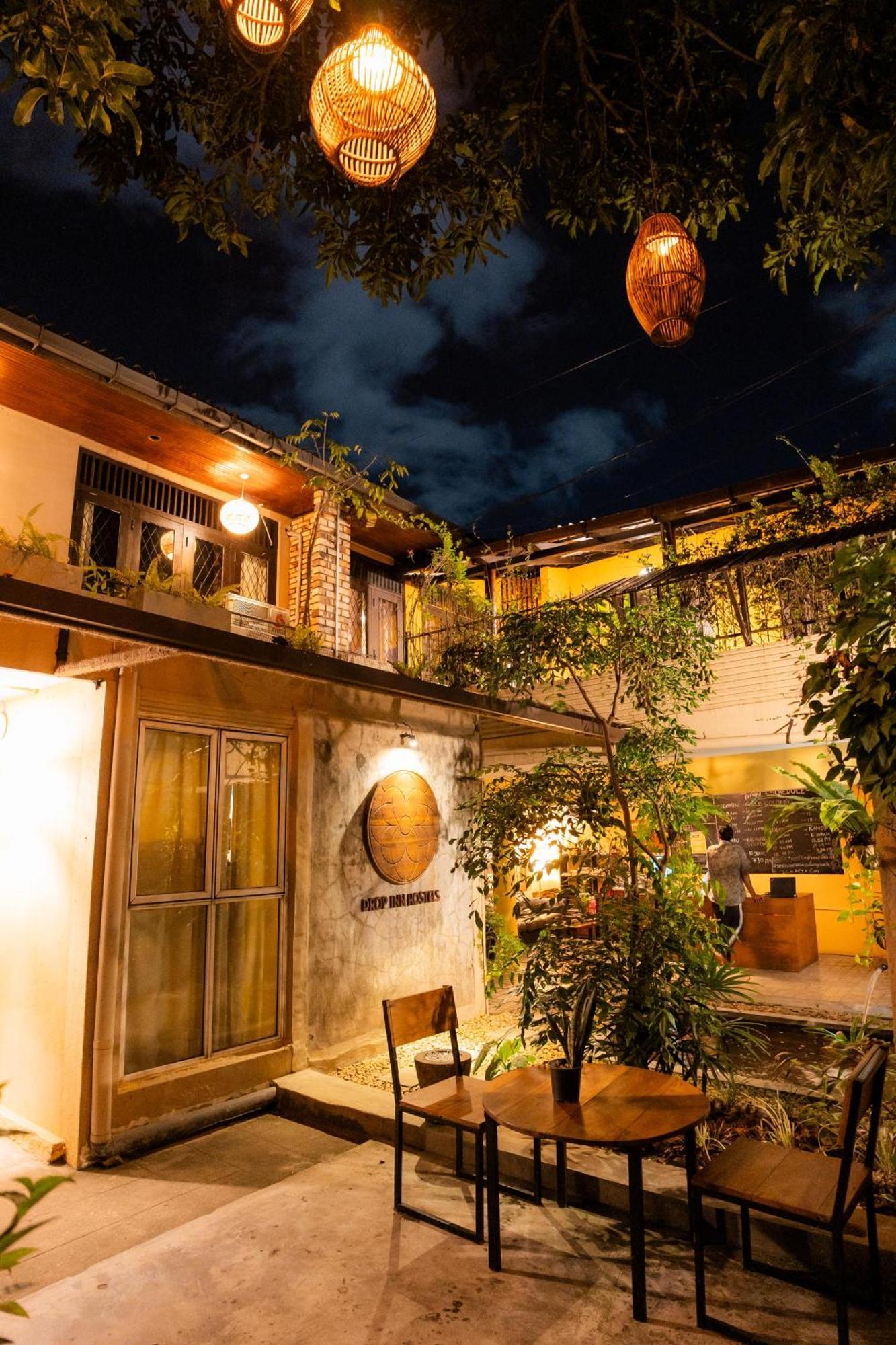 Drop Inn Hostels Коломбо Екстериор снимка